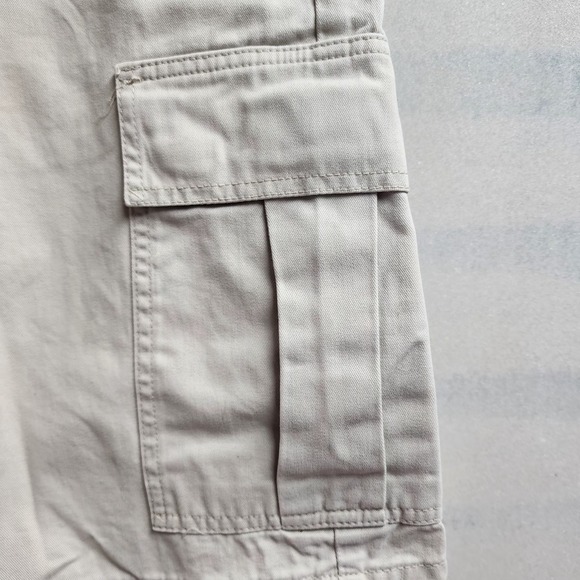 Levi's Silvertab  Size 36 Multiple cargo pockets, relaxed Y2K street 100% cotton - Picture 6 of 11